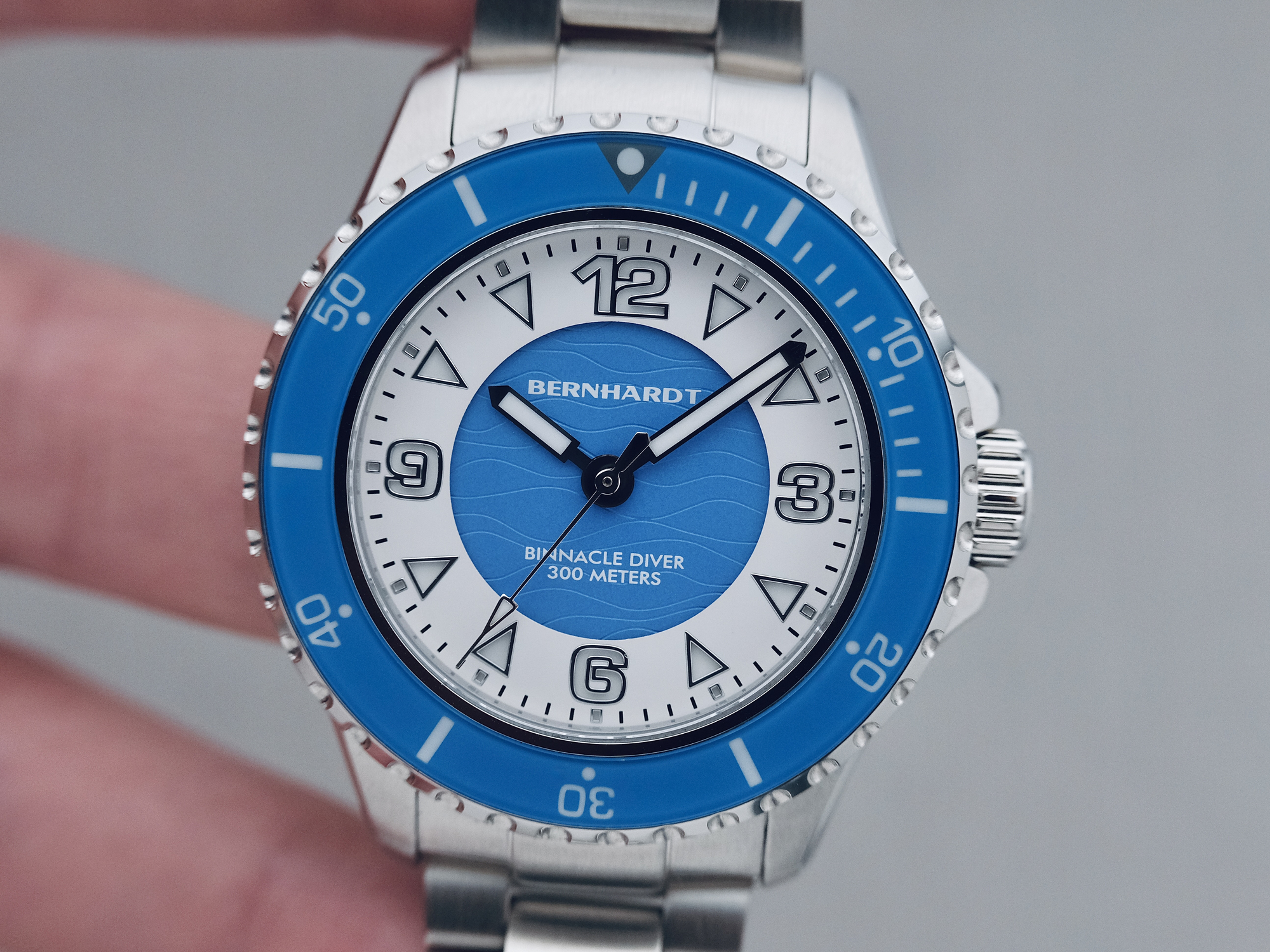 Bernhardt Binnacle Atlantic Swell Review | Mainspring Watch Magazine